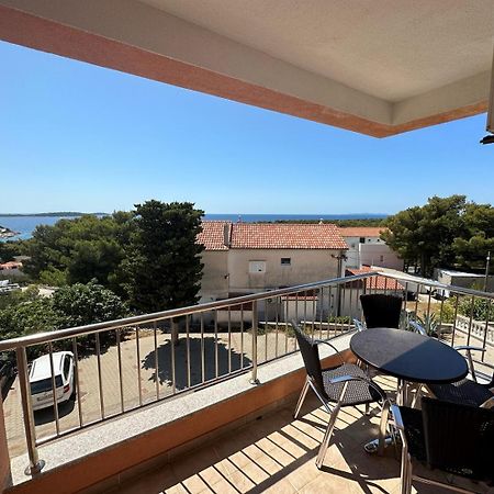 Apartment Visum Primosten Luaran gambar