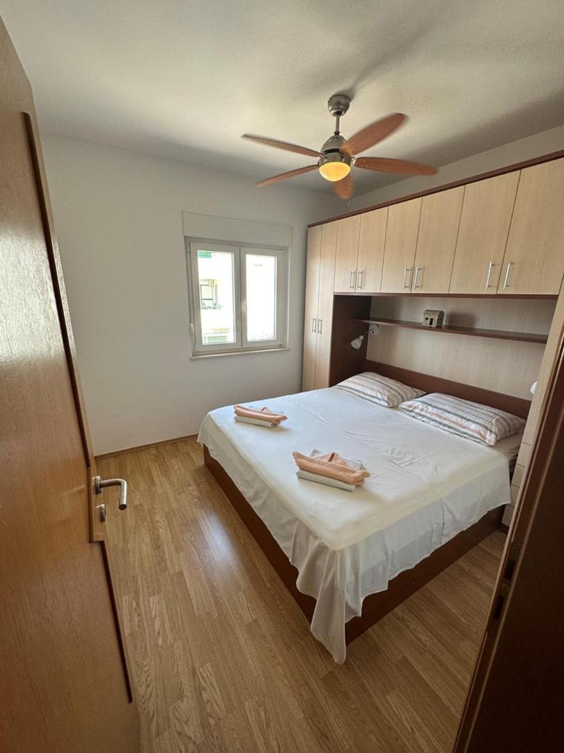 Apartment Visum Primosten Luaran gambar